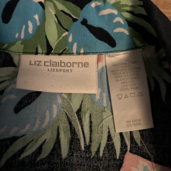Liz Claiborne Hawaiian Button Down Shirt - Picture 3 of 5